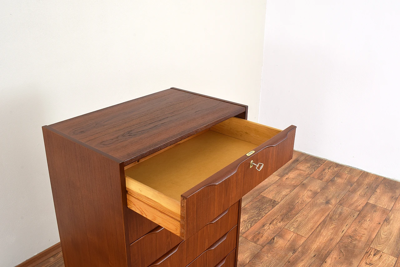 Mid-Century Danish Teak Chest of Drawers, 1960s 12