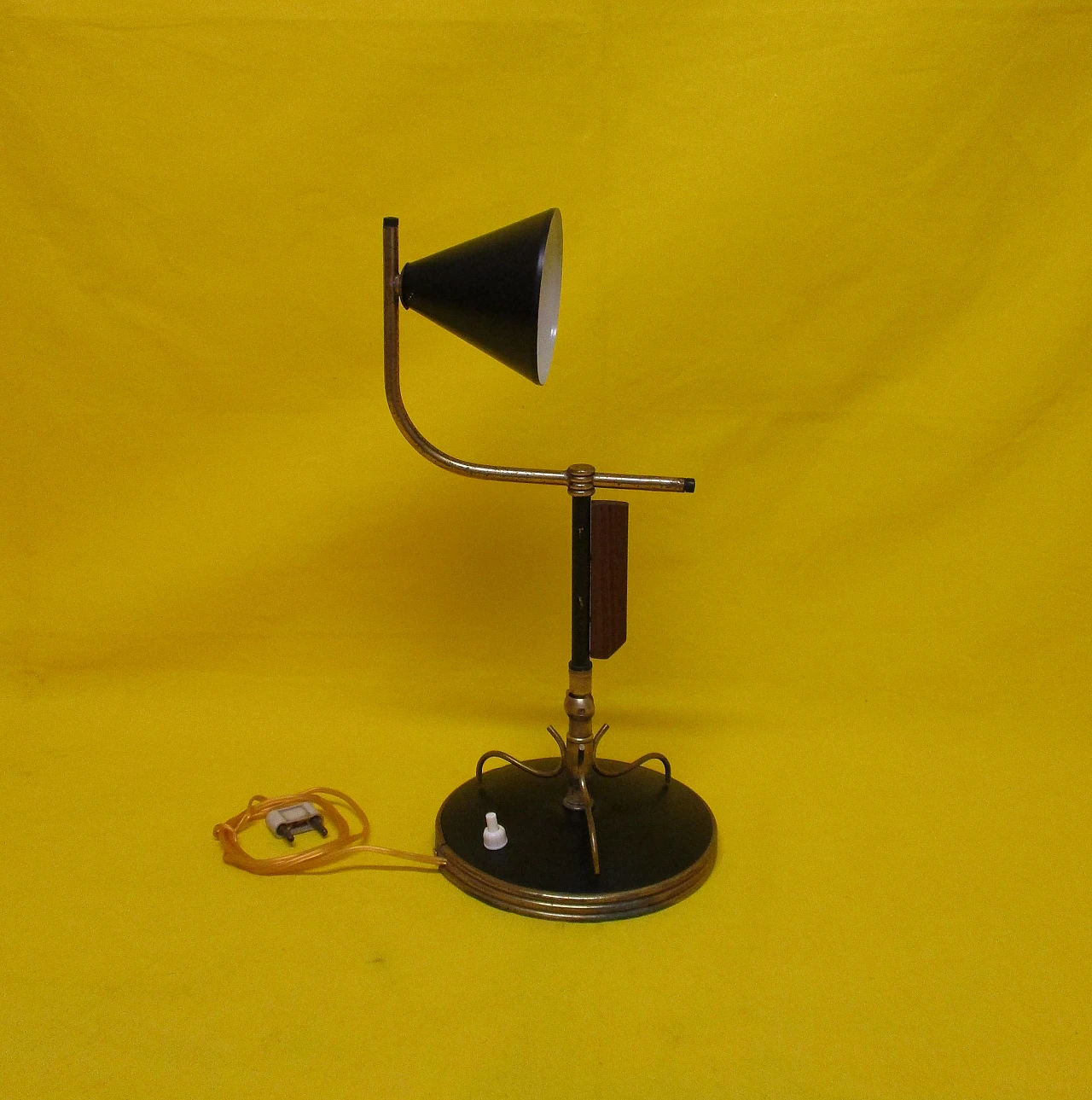 Stilnovo lamp in brass, aluminum, teak, 1950s 4