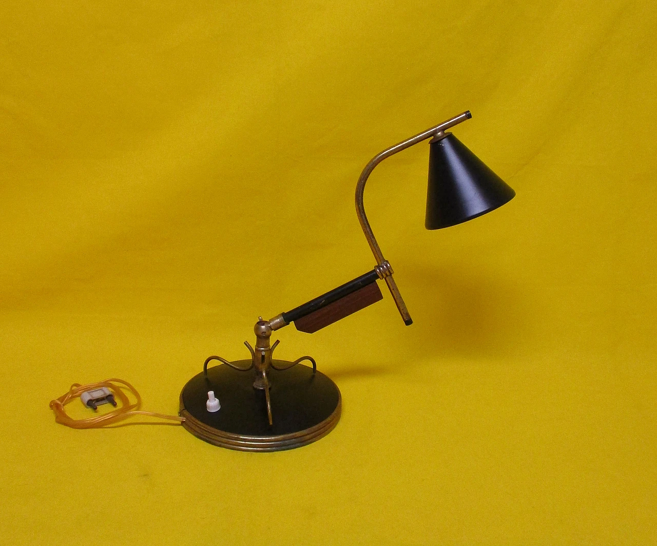 Stilnovo lamp in brass, aluminum, teak, 1950s 5