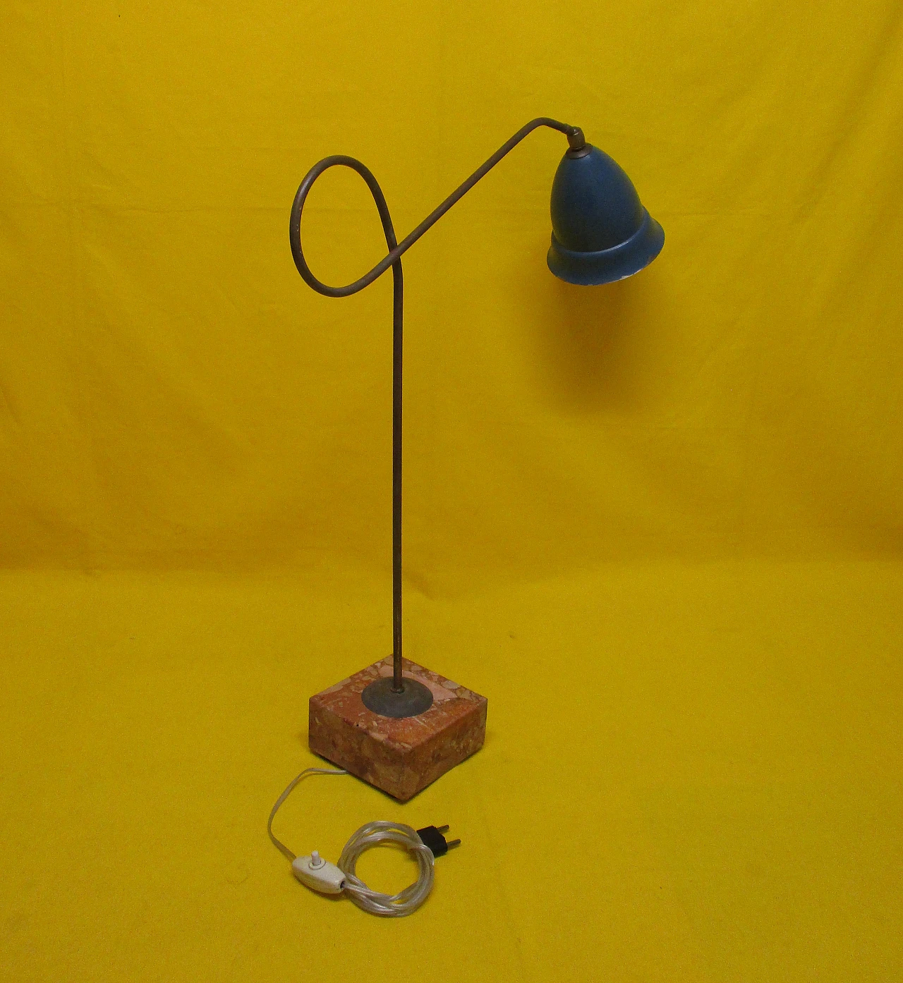 Arredoluce lamp in metal and marble, 1950s 4