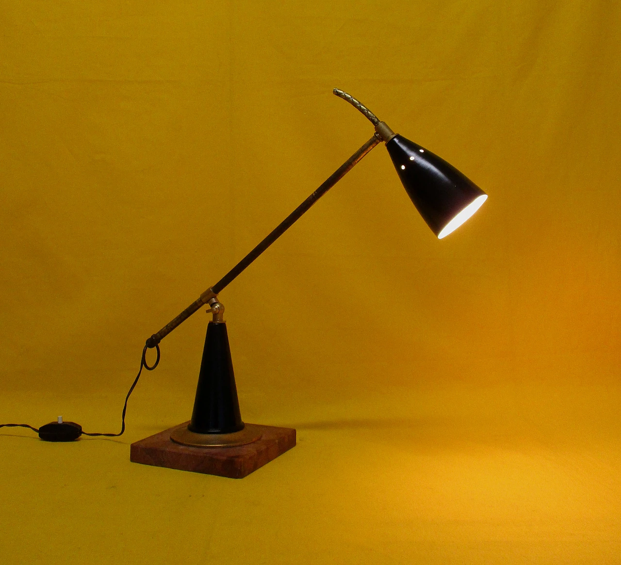 Stilnovo lamp in brass, aluminum and marble, 1950s 6