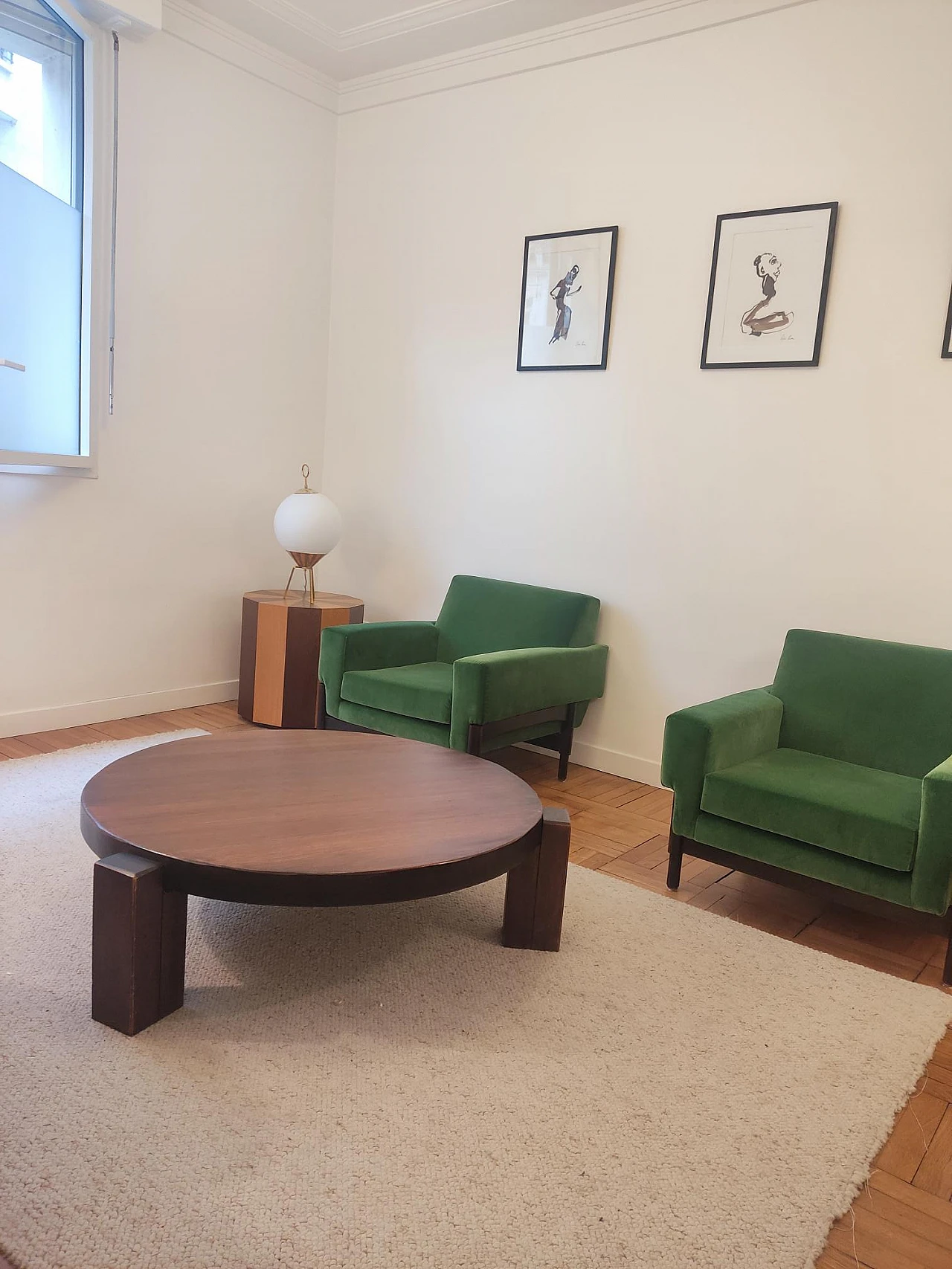 Circular oak coffee table, 60s 8