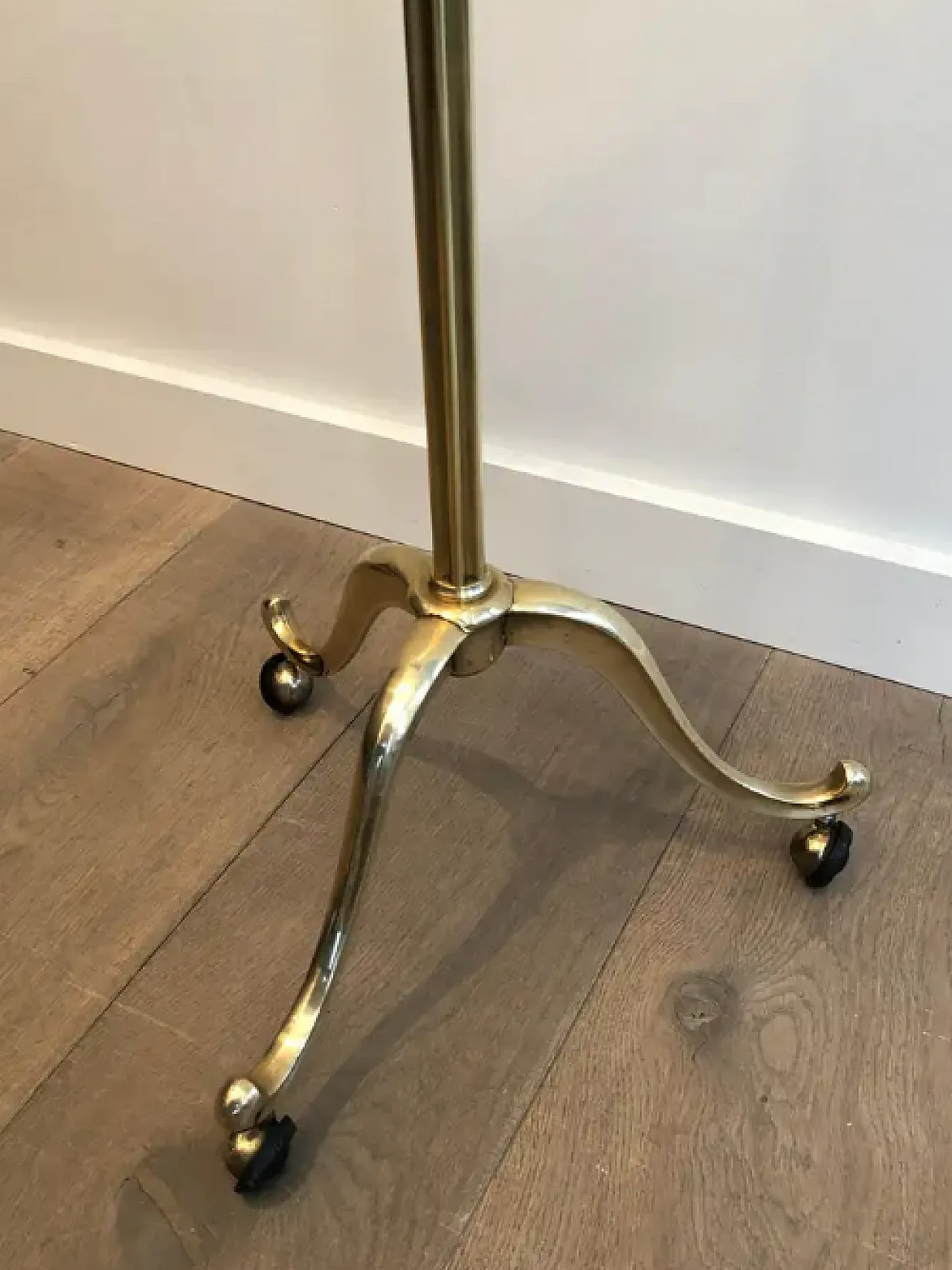 Neoclassical style brass and wood valet on casters, 1940s 10