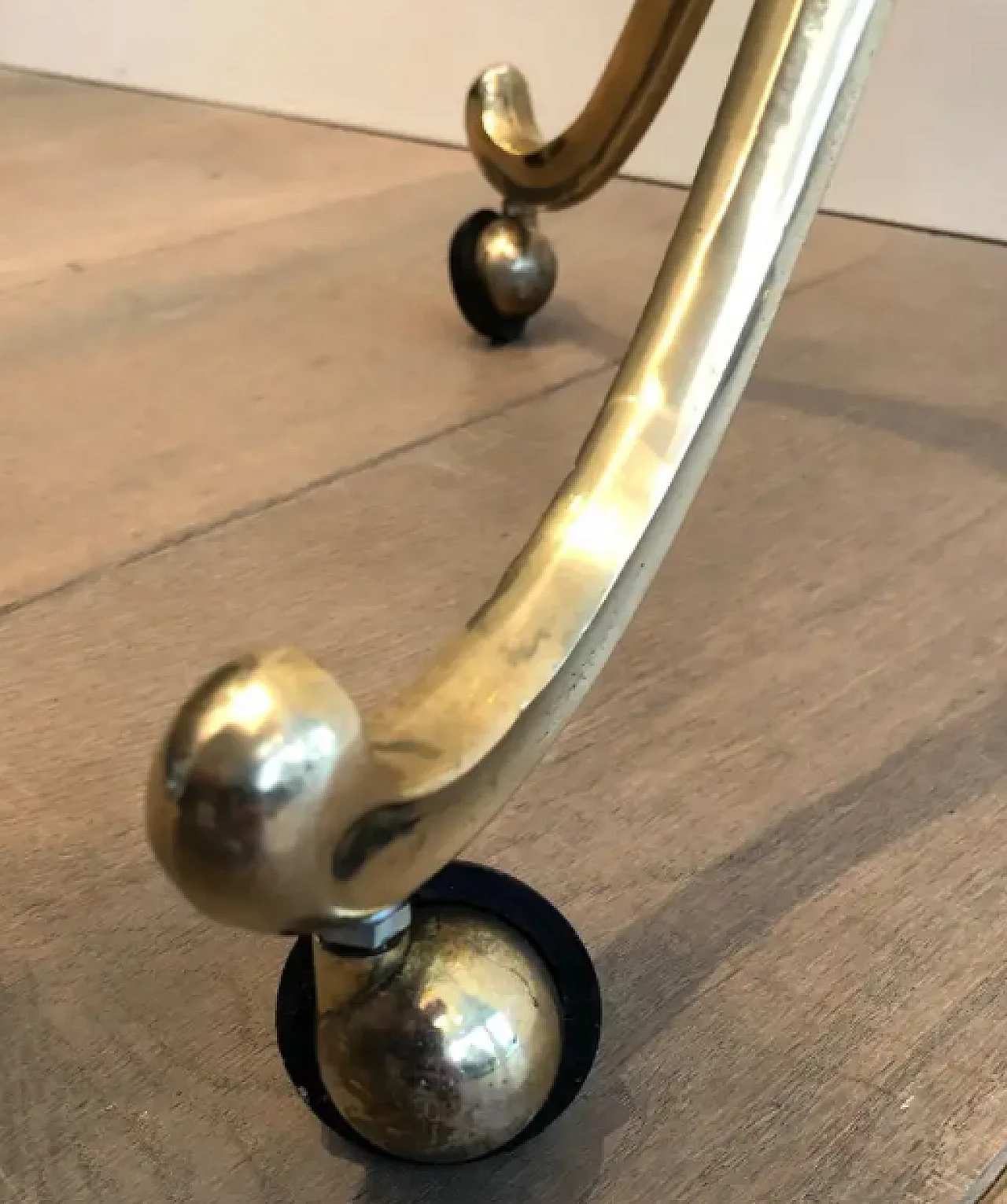 Neoclassical style brass and wood valet on casters, 1940s 11