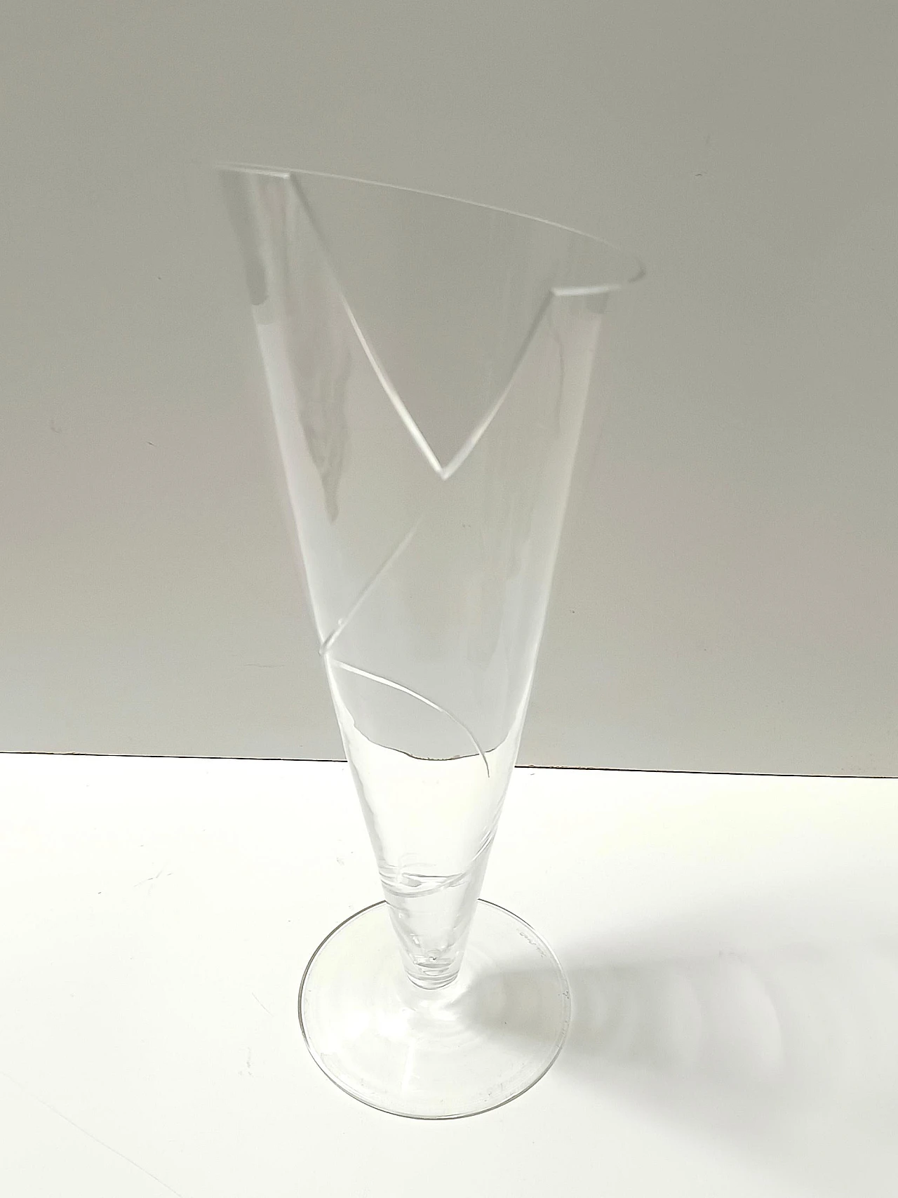 Transparent Murano Glass Vase "Cartoccio" by Carlo Moretti, Signed, 1983 4