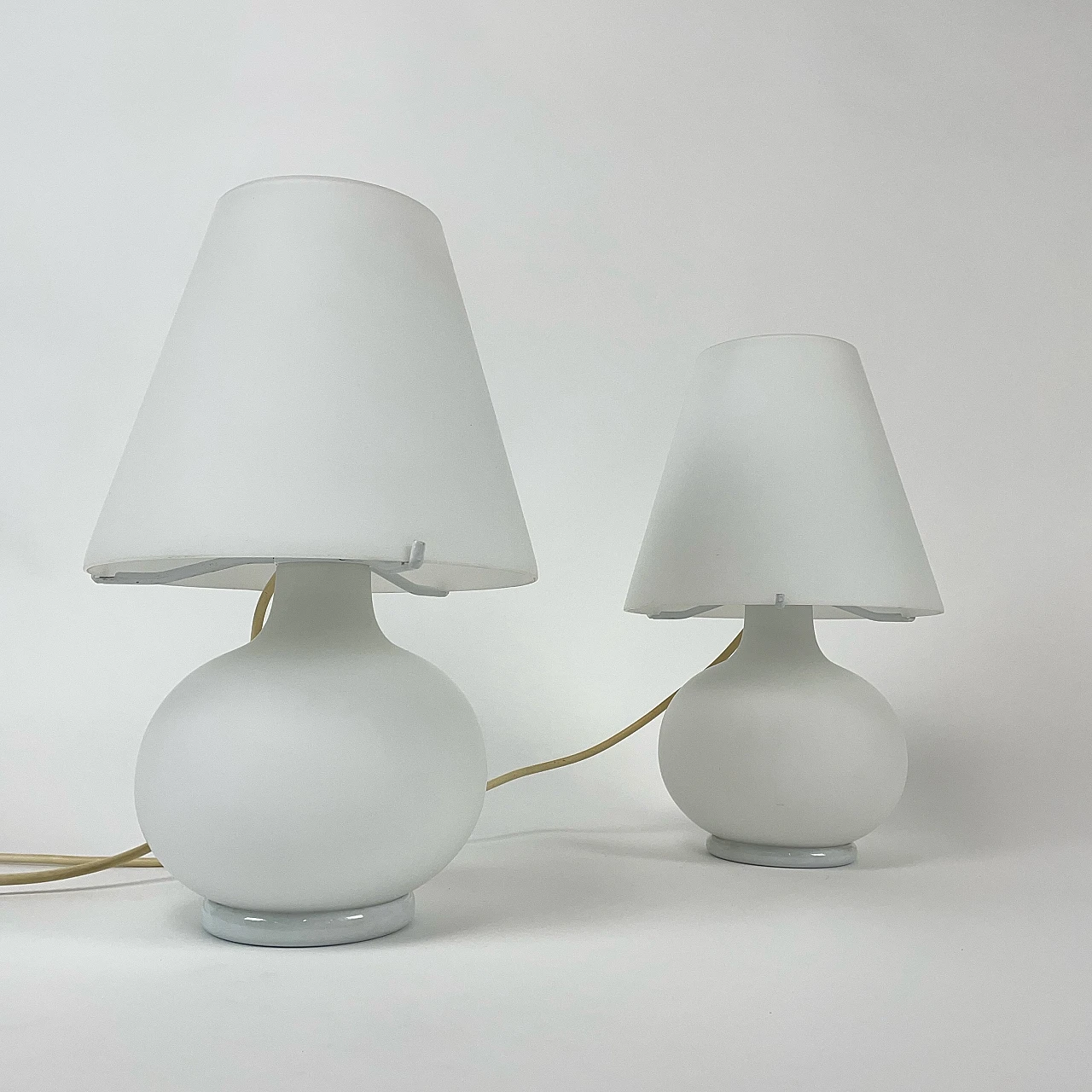 Satin Murano glass Mushroom table lamp, 1980s 1