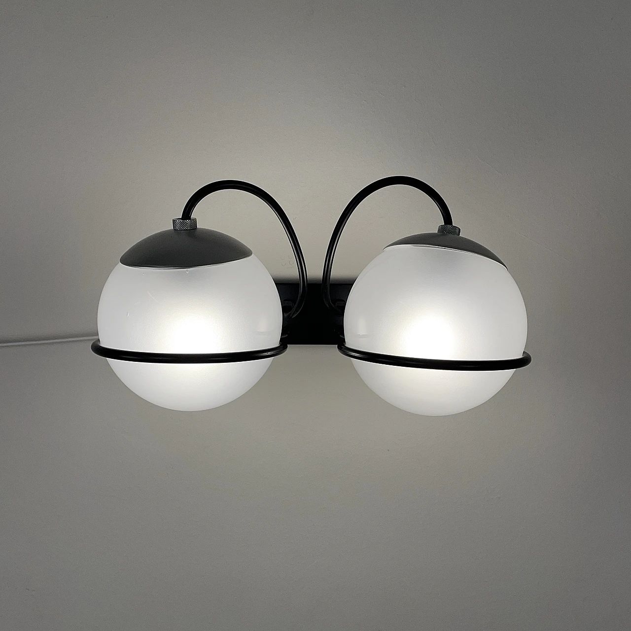 Wall lamp 237/2 by Gino Sarfatti for Arteluce, 1960s 2