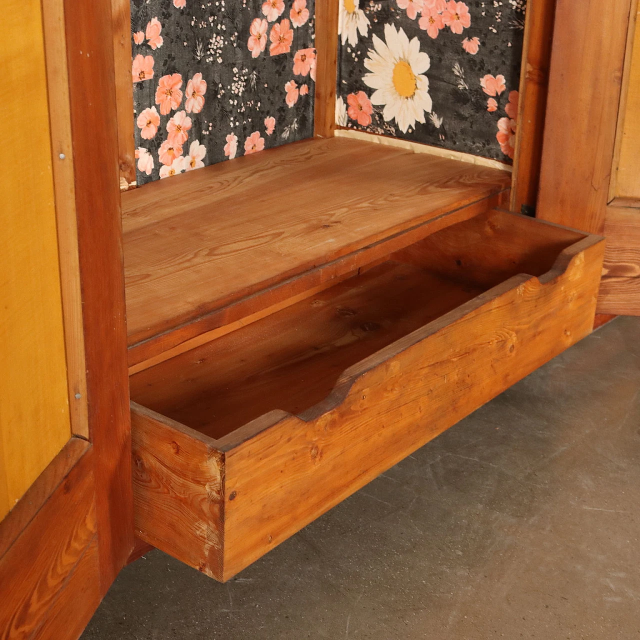 Wardrobe with hinged doors in solid larch wood, 1920s 7