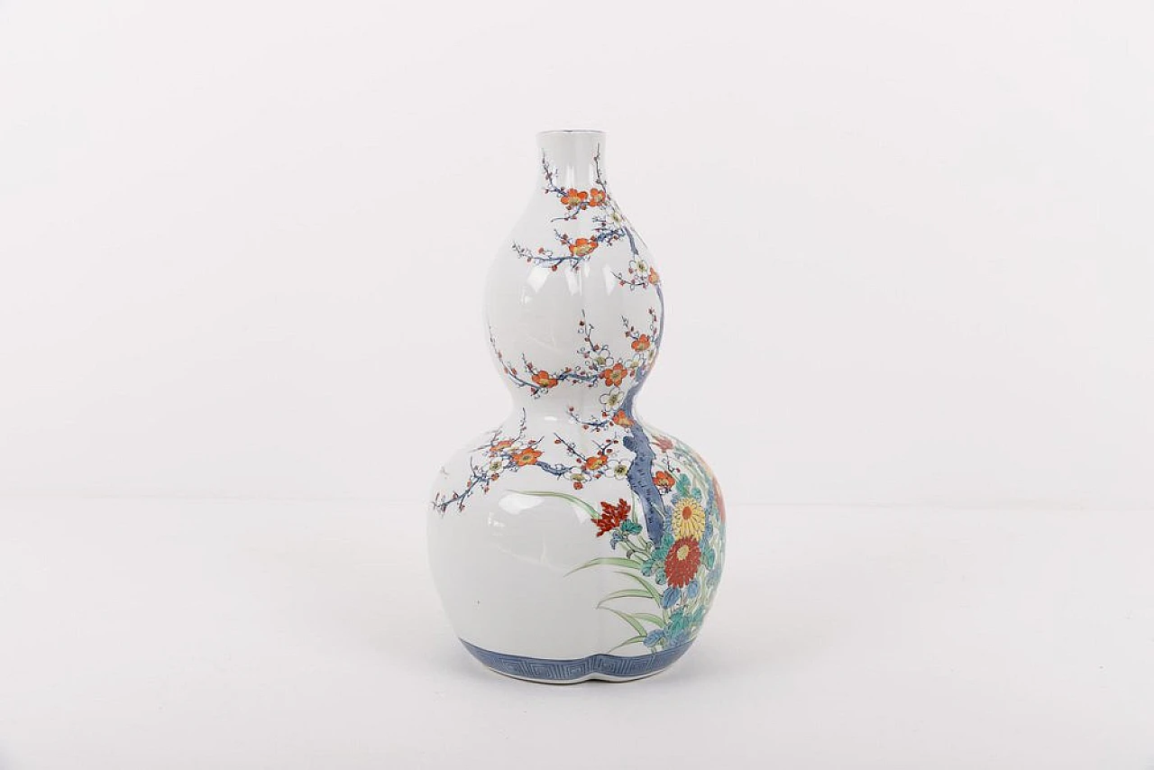 Chinese Doucai double gourd vase 2