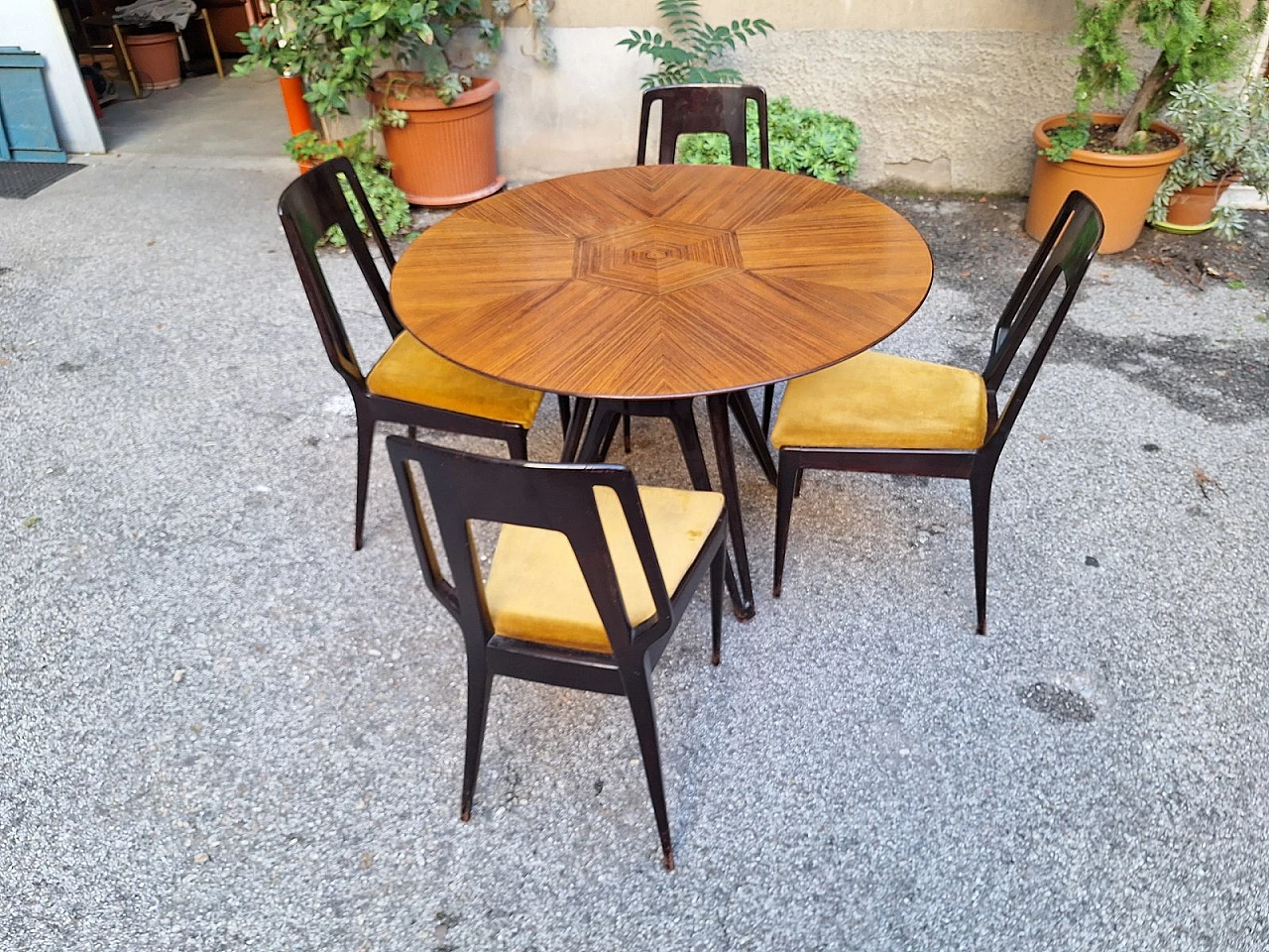 4 Mahogany chairs with round table by Ico Parisi, 1950s 7