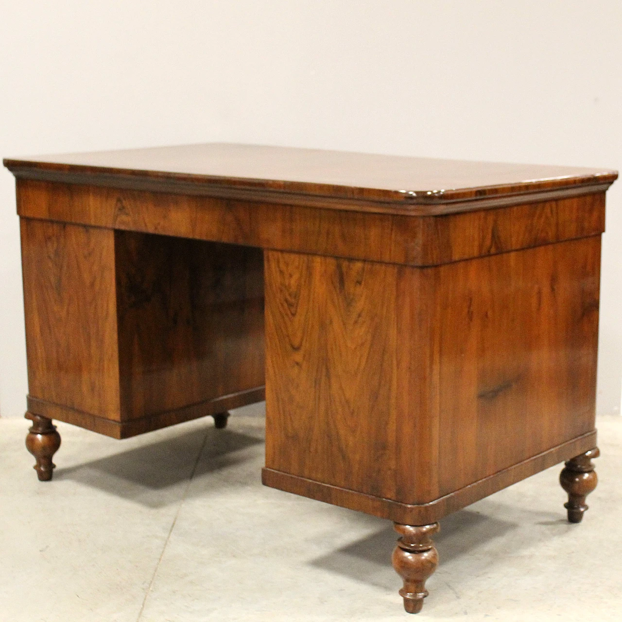 Louis Philippe desk in solid walnut with storage, 19th century 15