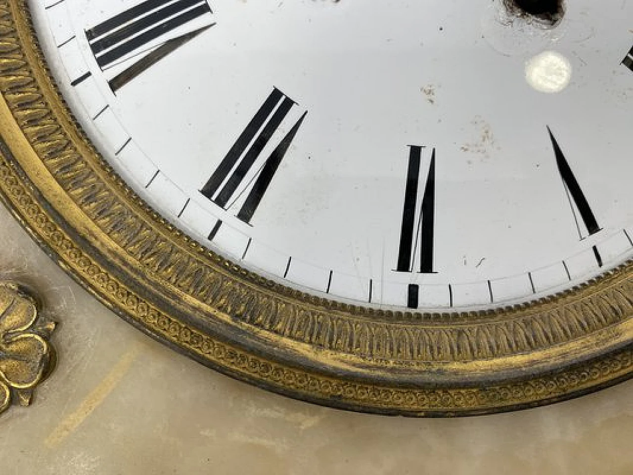 Alabaster temple clock, late 19th century 5