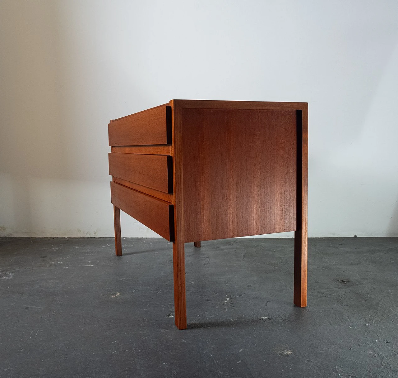 Teak chest of drawers, 1960s 4