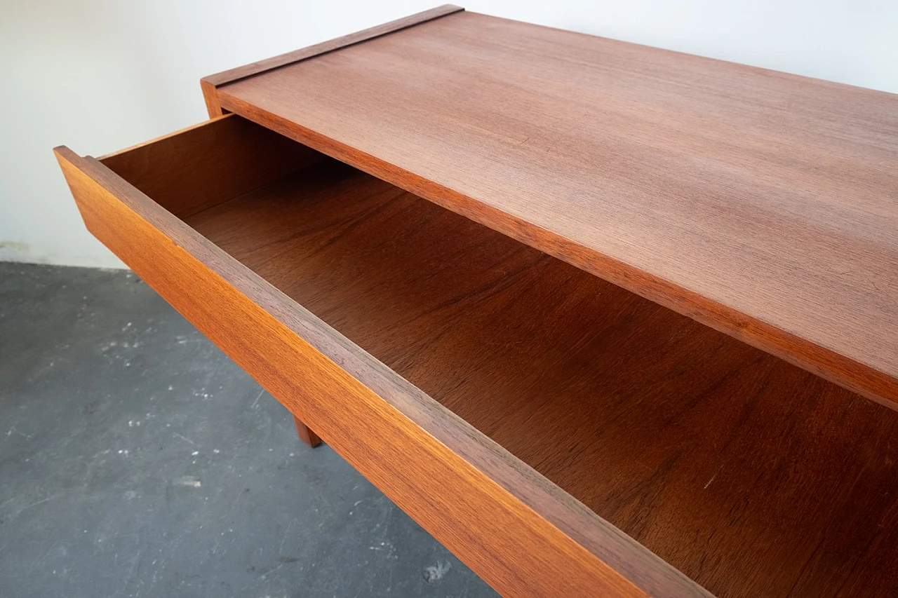 Teak chest of drawers, 1960s 5