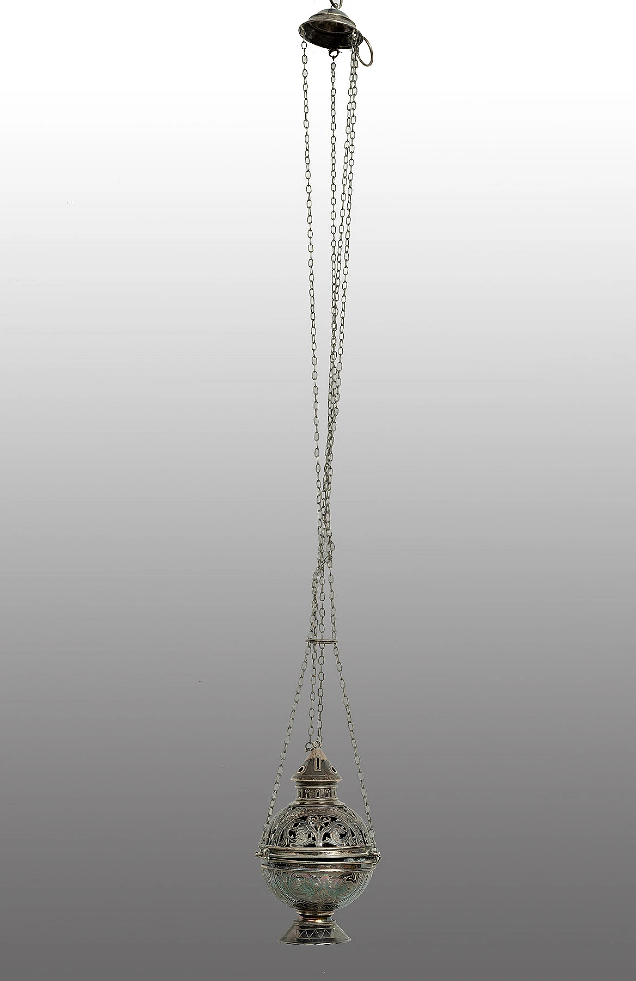 Roman thurible in chiselled silver, 19th century 1