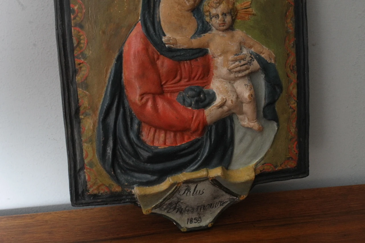 Votive plaque Emiliana Virgin and Jesus. in painted terracotta, 1859 4