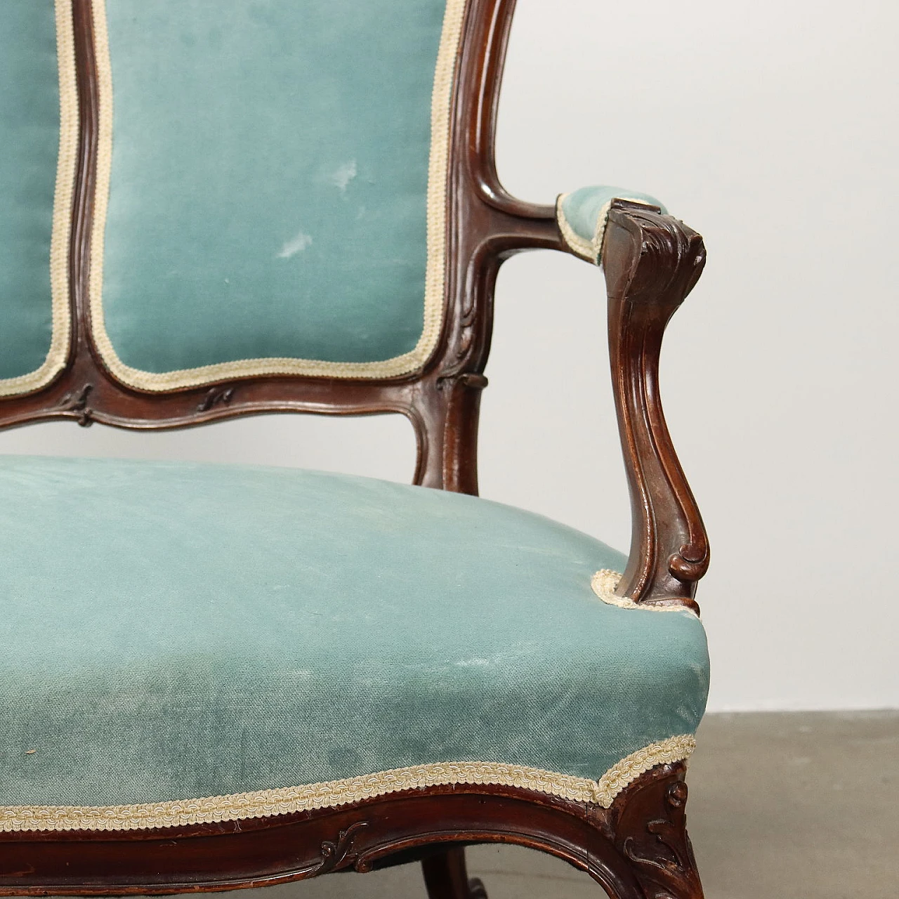 Rococo style mahogany sofa, early 20th century 4