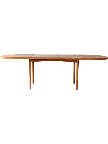 Extendable Scandinavian oval table