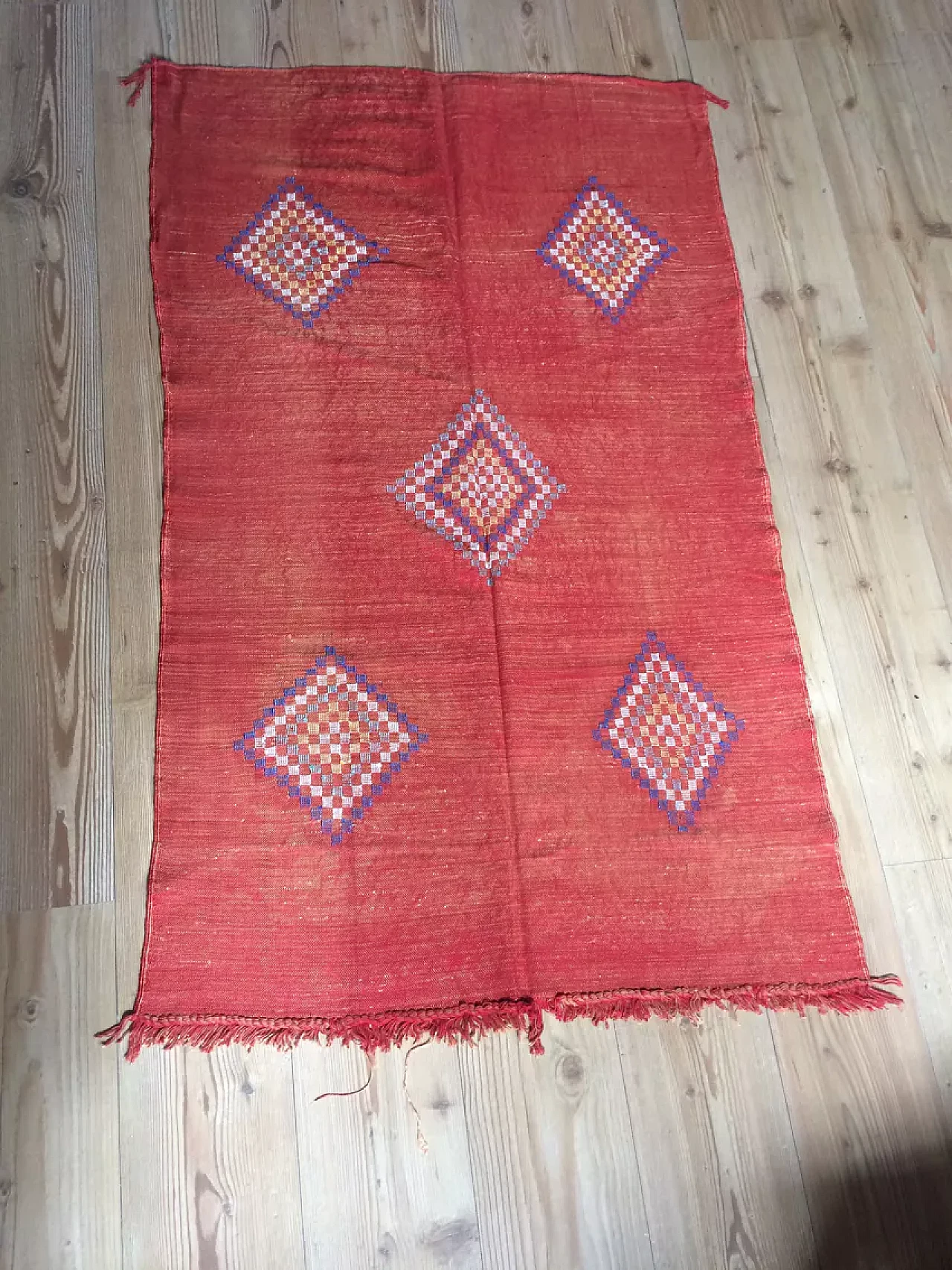 Tappeto rosso Kilim Sabra, fine '900 3