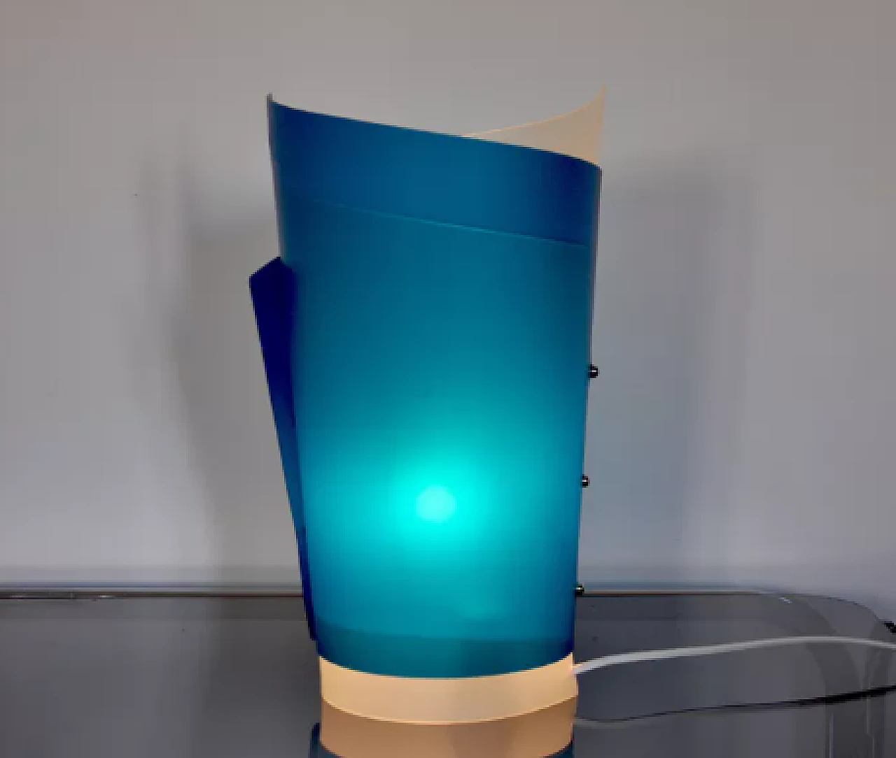 Lampada in plastica blu di Samuel Parker per Slamp, anni '80 3