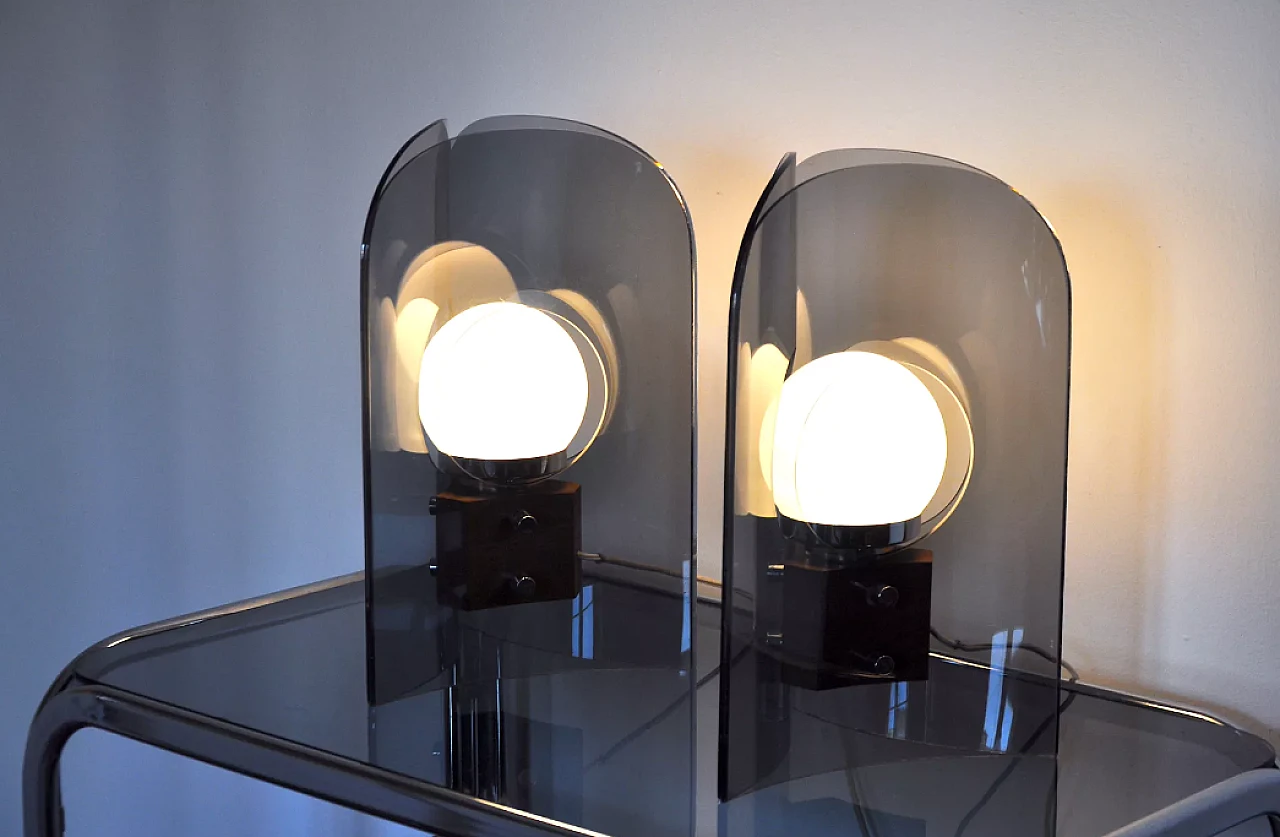 Pair of Danish methacrylate and wood lamps, 1950s 3