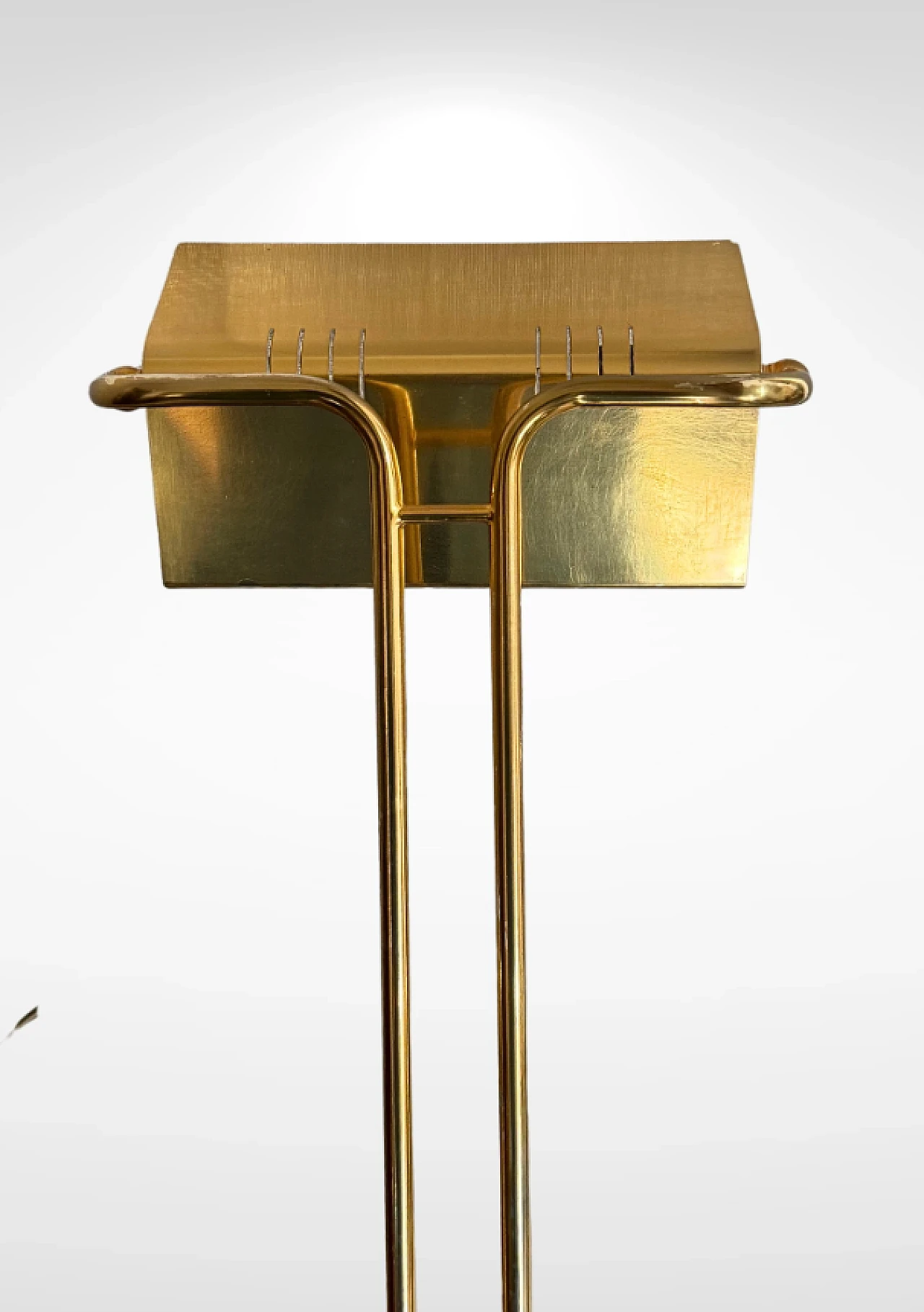 Jointed brass and marble desk lamp, 1970s 4