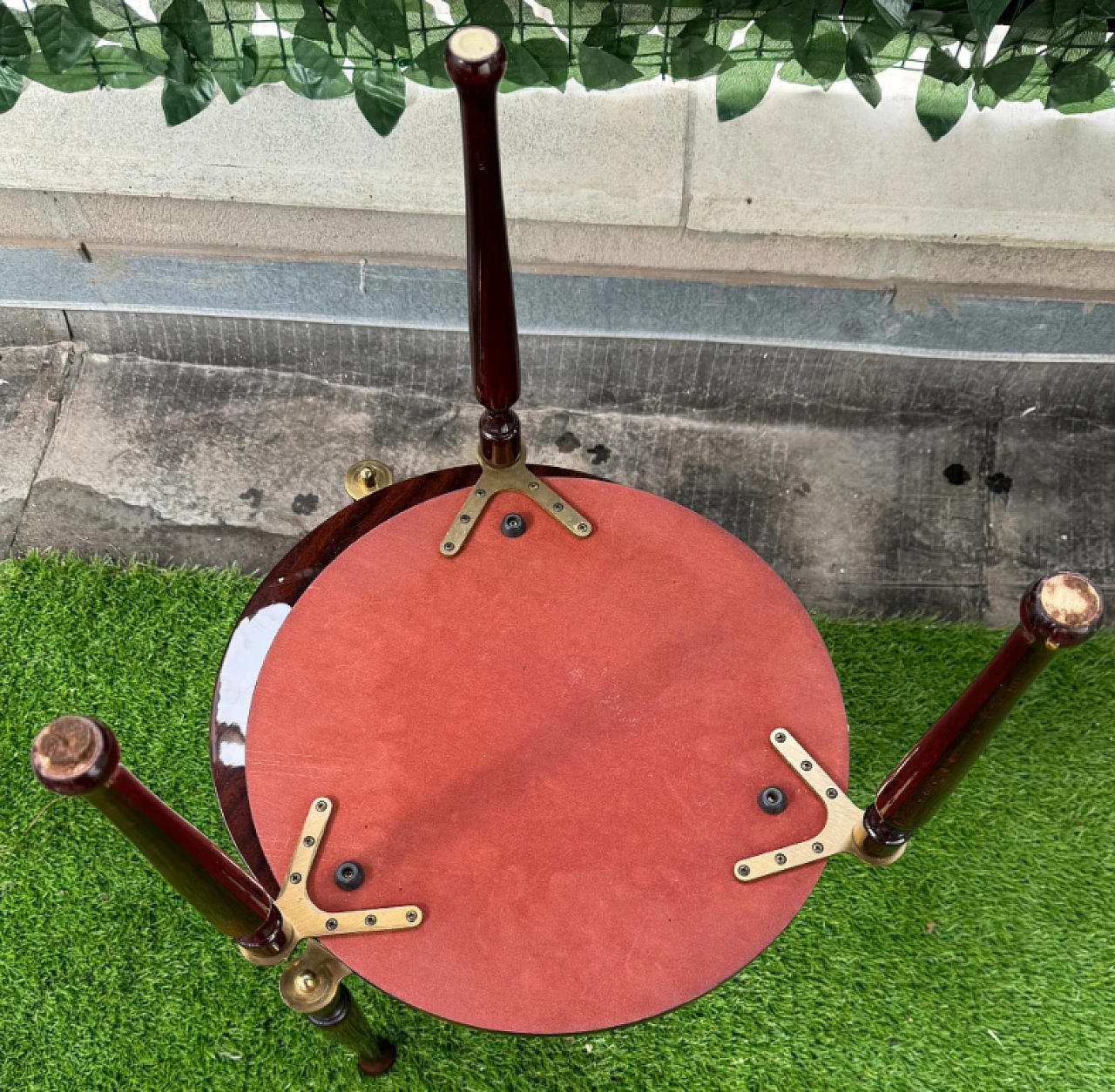 Pair of lacquered wood and brass side tables, mid-20th century 6