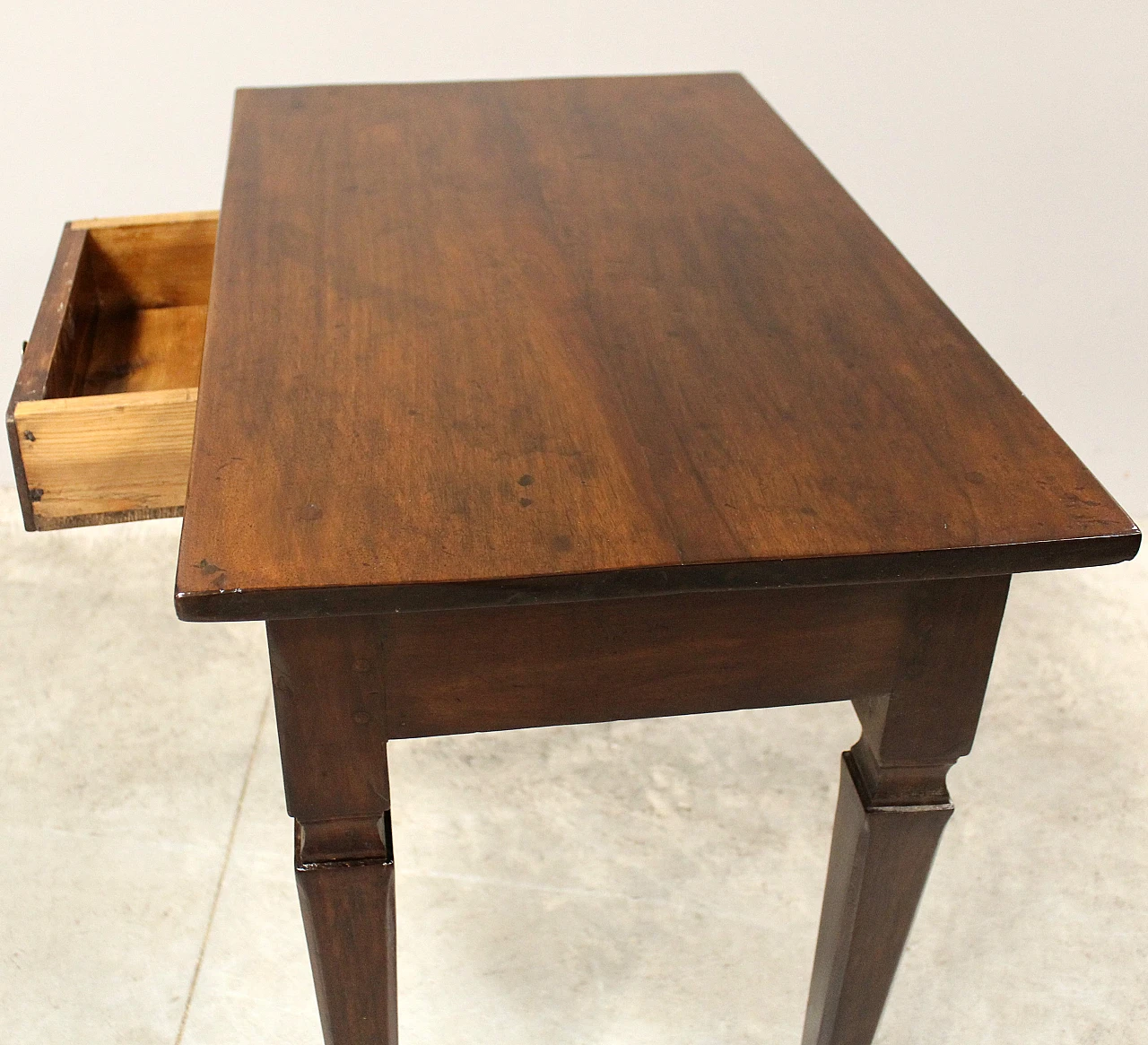 Italian Louis XVI console table desk in solid walnut, 19th century 10