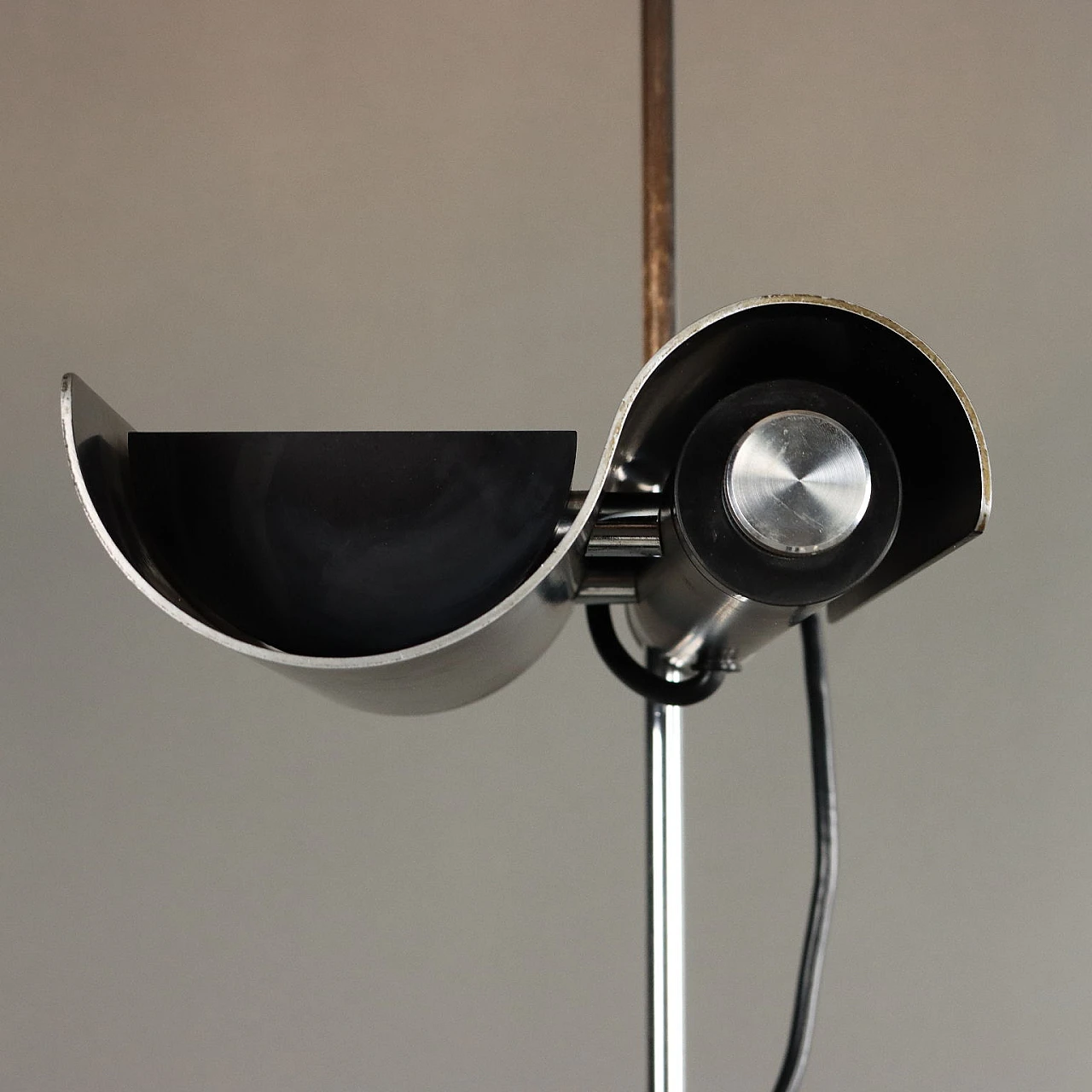 DIM floor lamp in metal & aluminium by V. Magistretti for Oluce, 1970s 3