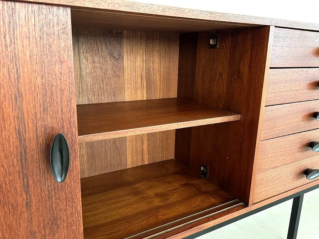 Sideboard in mahogany, 1960s 5