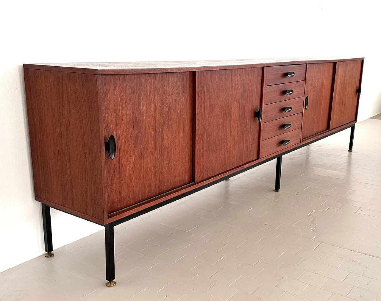 Sideboard in mahogany, 1960s 8