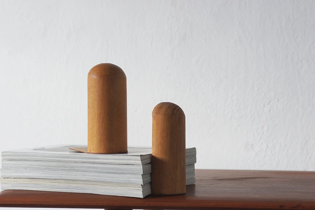 Pair of Mid-Century wooden bookends, 1960s 2