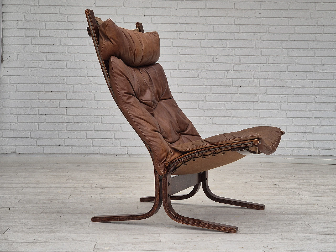 Anni '70, design norvegese di Ingmar Relling, modello "Siesta" per Westnofa 1