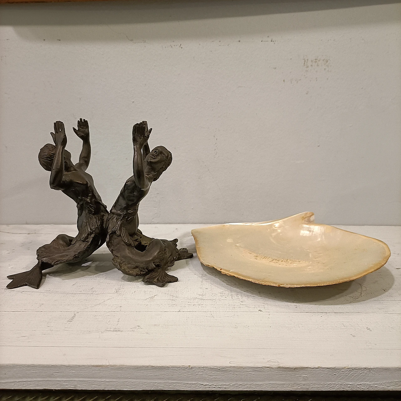 Shell centerpiece, 20th century 2