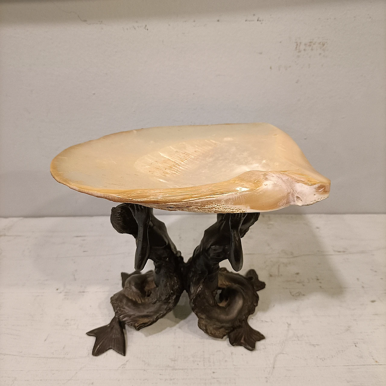 Shell centerpiece, 20th century 5