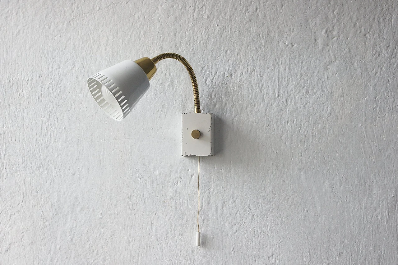 Mid-Century adjustable sconce, 1950s 3