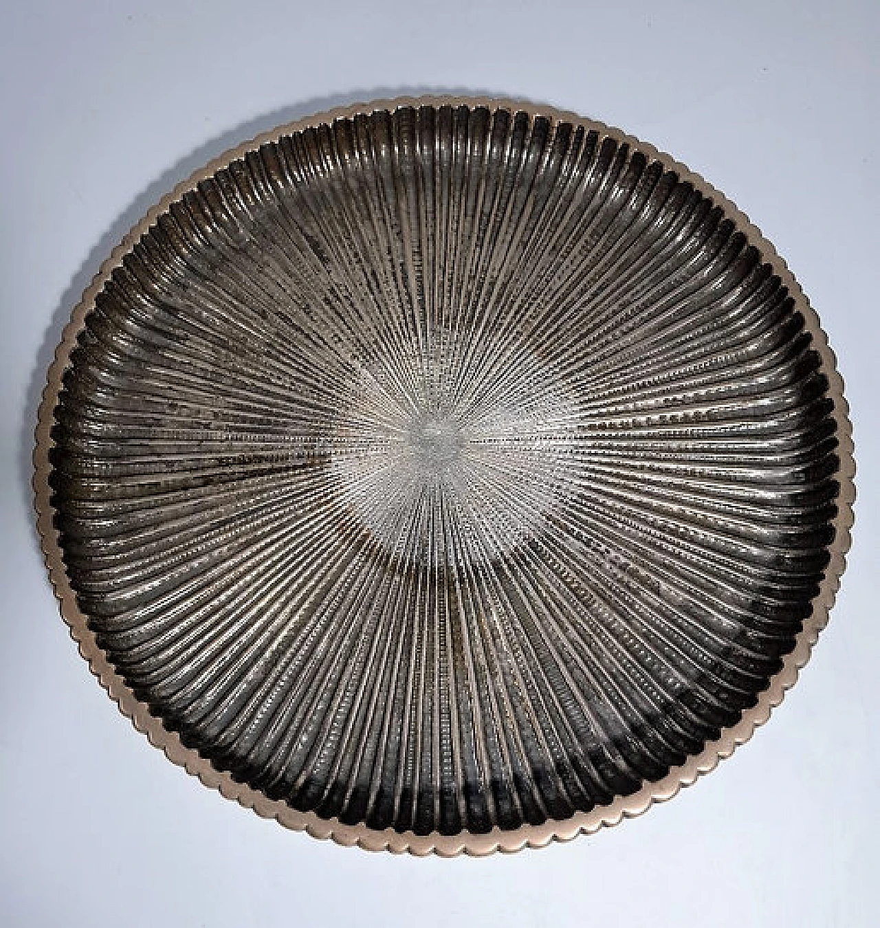 Silver centrepiece plate by Mario Buccellati, late 20th century 2