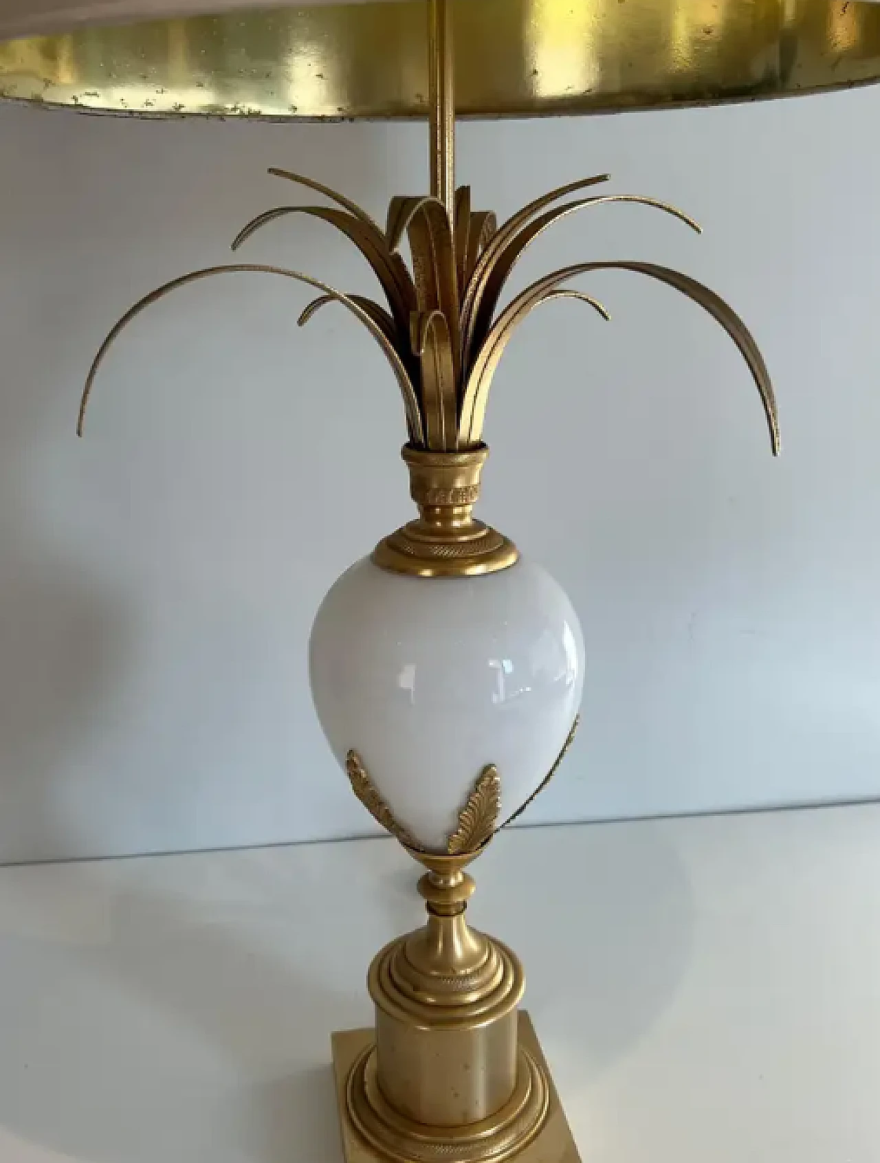 Ostrich egg lamp in gilded nickel and white opaline, 1970s 5