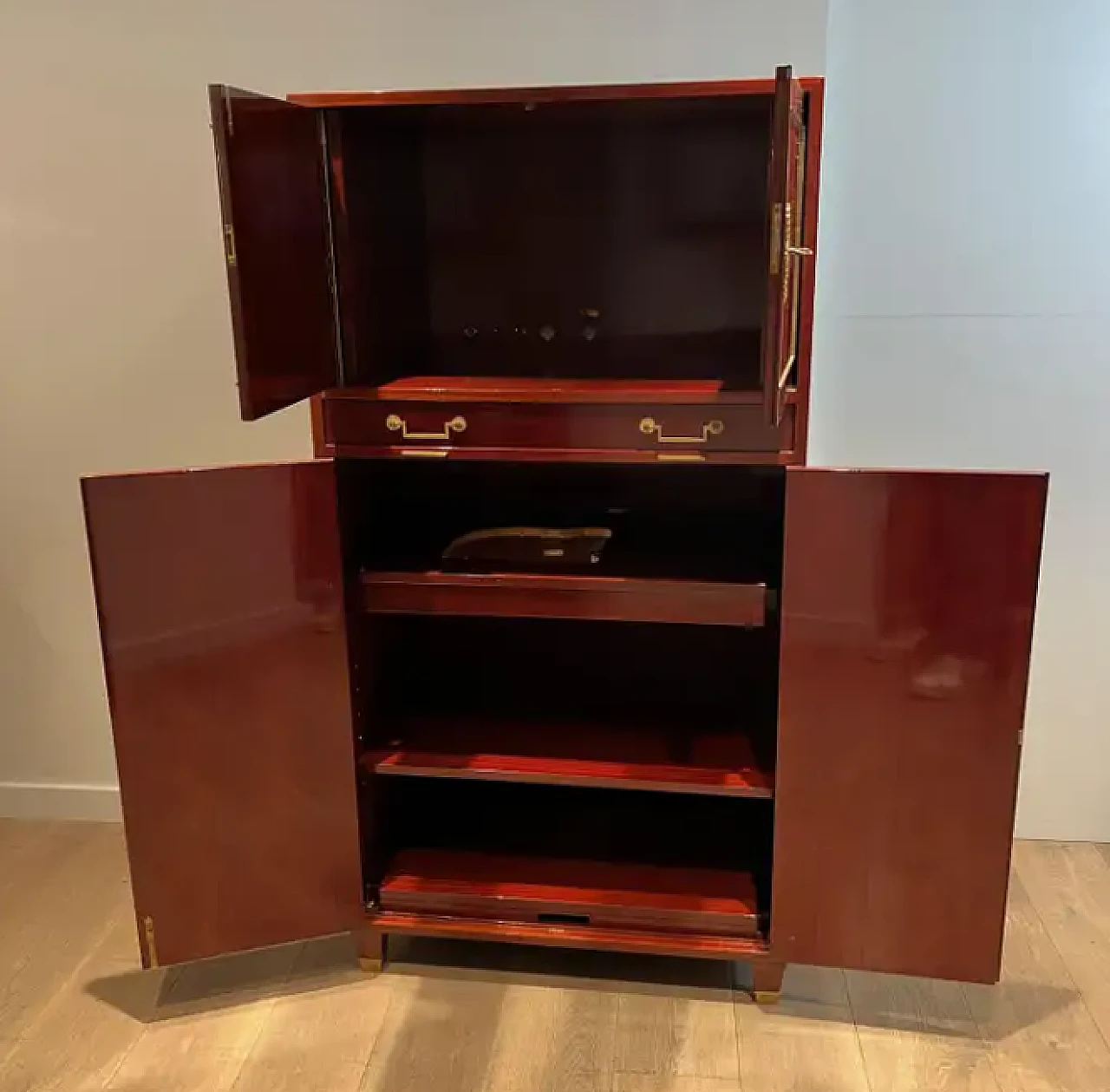 Aldo Tura style flamed mahogany Empire desk, 1970s 6