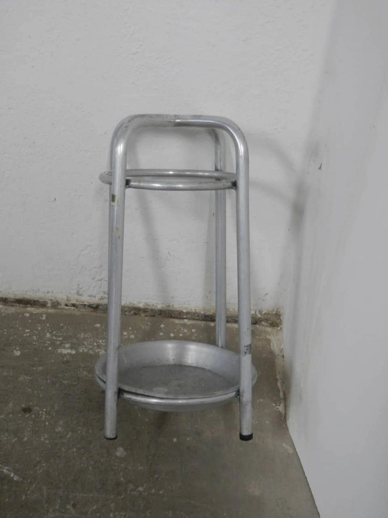 Aluminum umbrella stand 1970 6