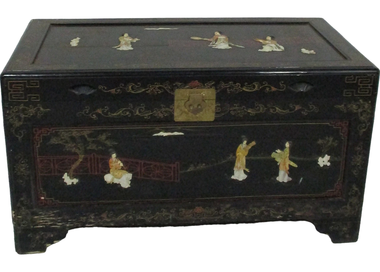 Oriental Chinese chest lacquered wood figures in mother of pearl 20th century 13