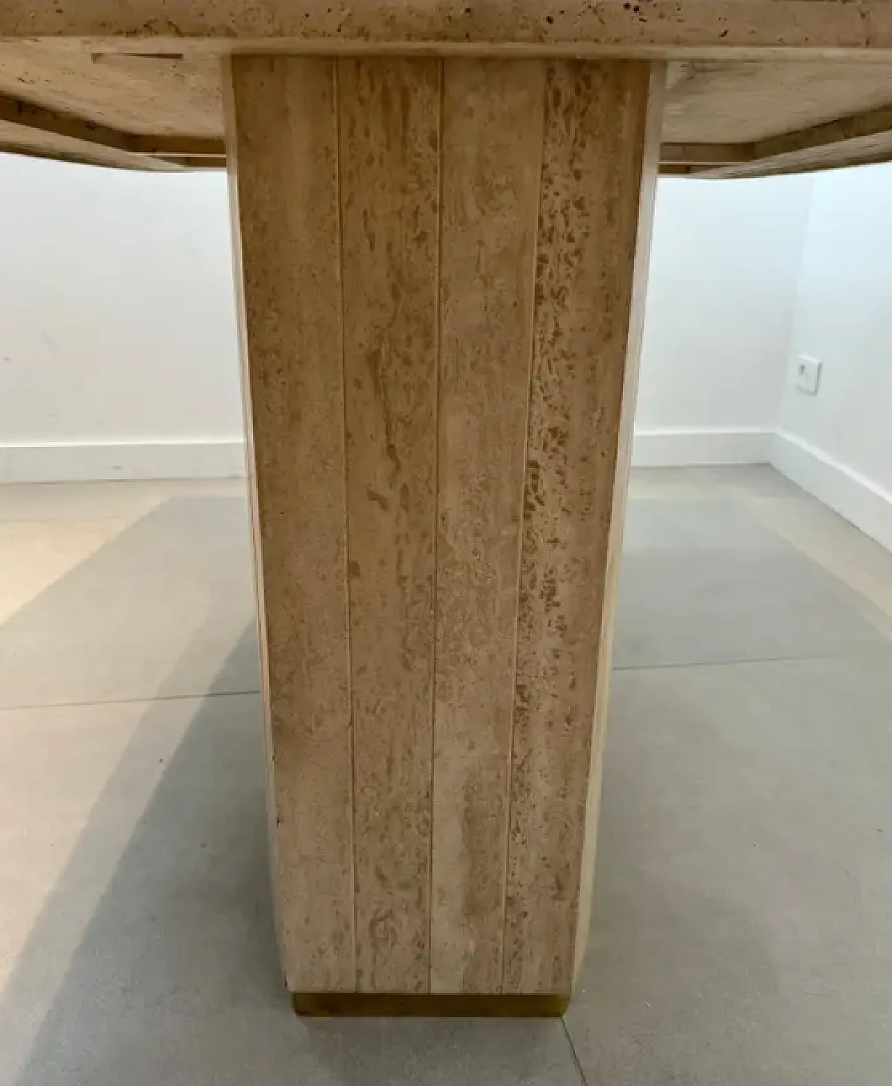 Travertine and brass dinning table by Willy Rizzo, 1970s 13