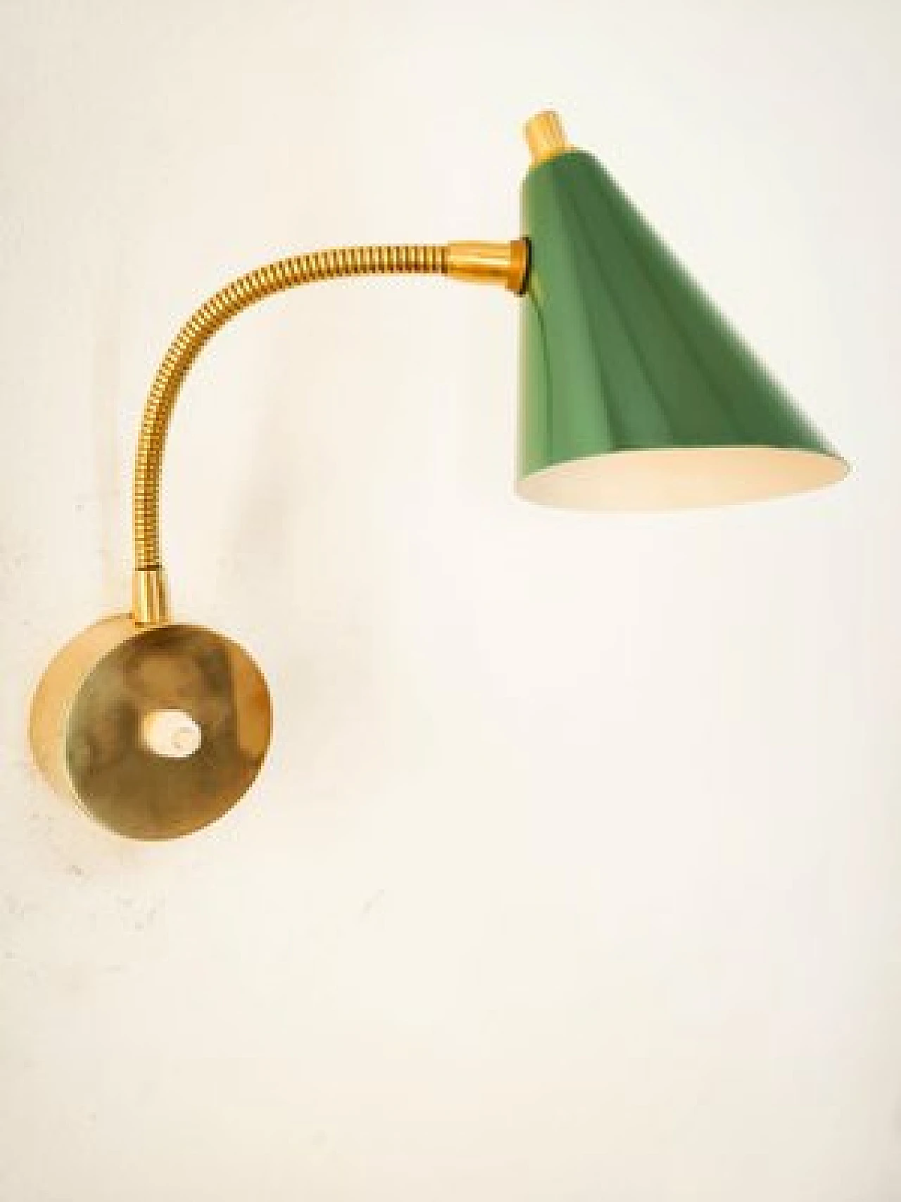 Detachable wall lamp with switch, 1960s 9