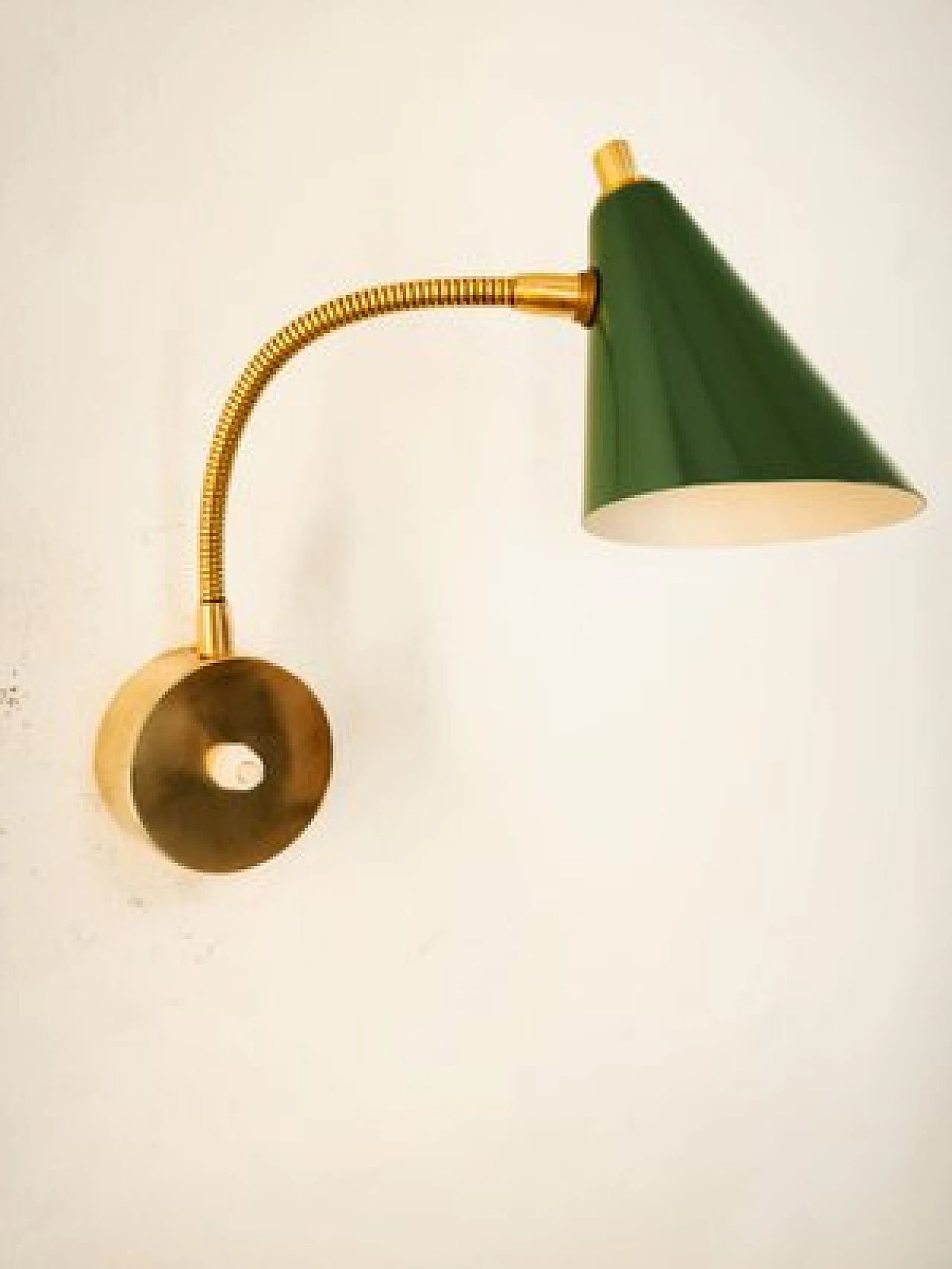 Detachable wall lamp with switch, 1960s 10