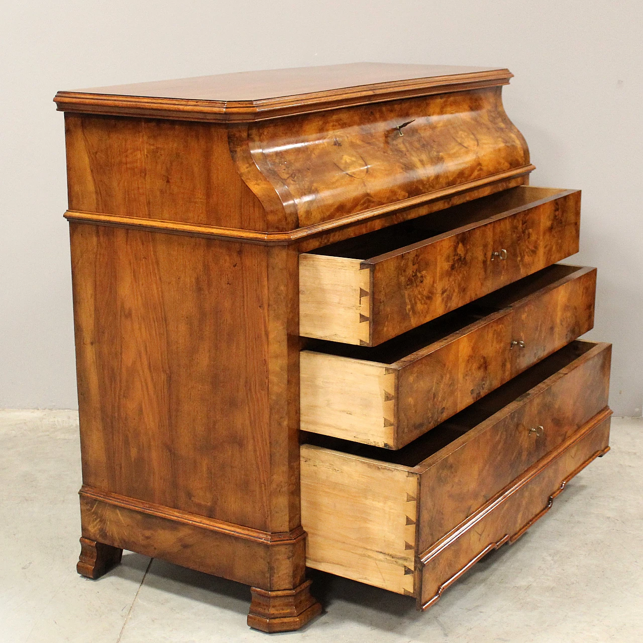 Louis Philippe flap chest of drawers in solid walnut, 19th century 7