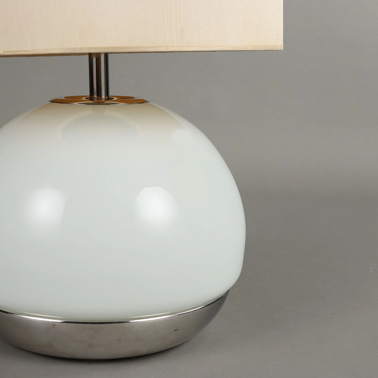 Aluminium, glass and fabric table lamp by Reggiani, 1960s 5