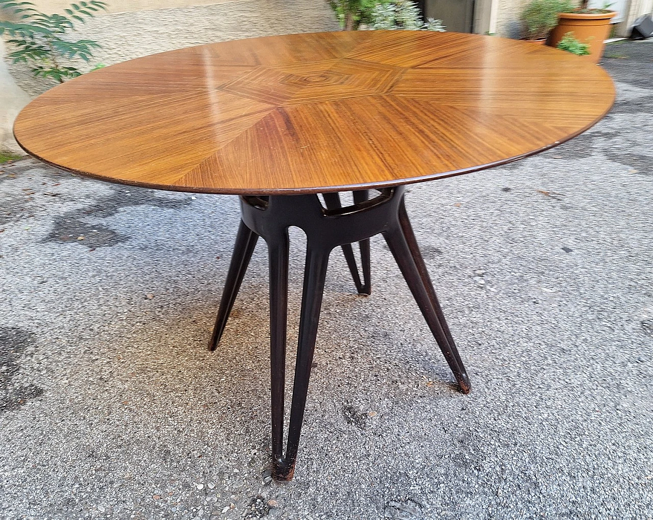 Dining table with round segmented top in mahogany by Ico Parisi, 1950s 1