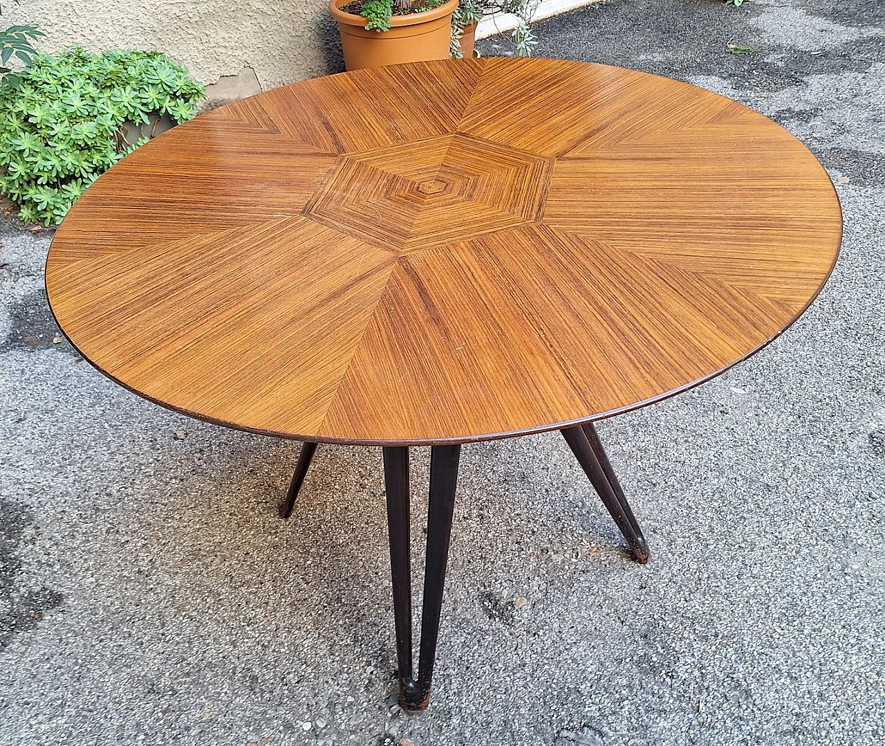 Dining table with round segmented top in mahogany by Ico Parisi, 1950s 2