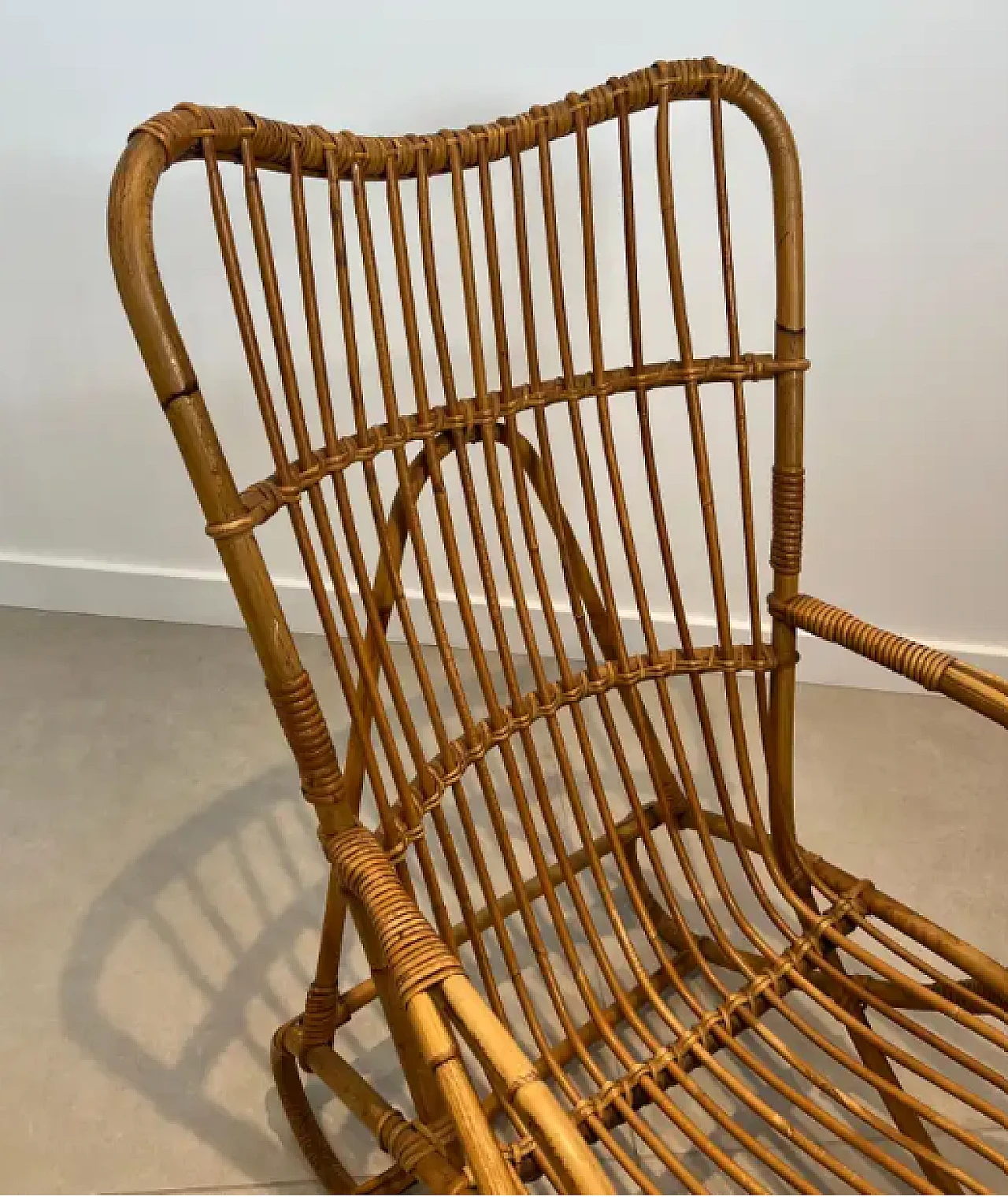 Pair of designer rattan high armchairs, 1950s 7