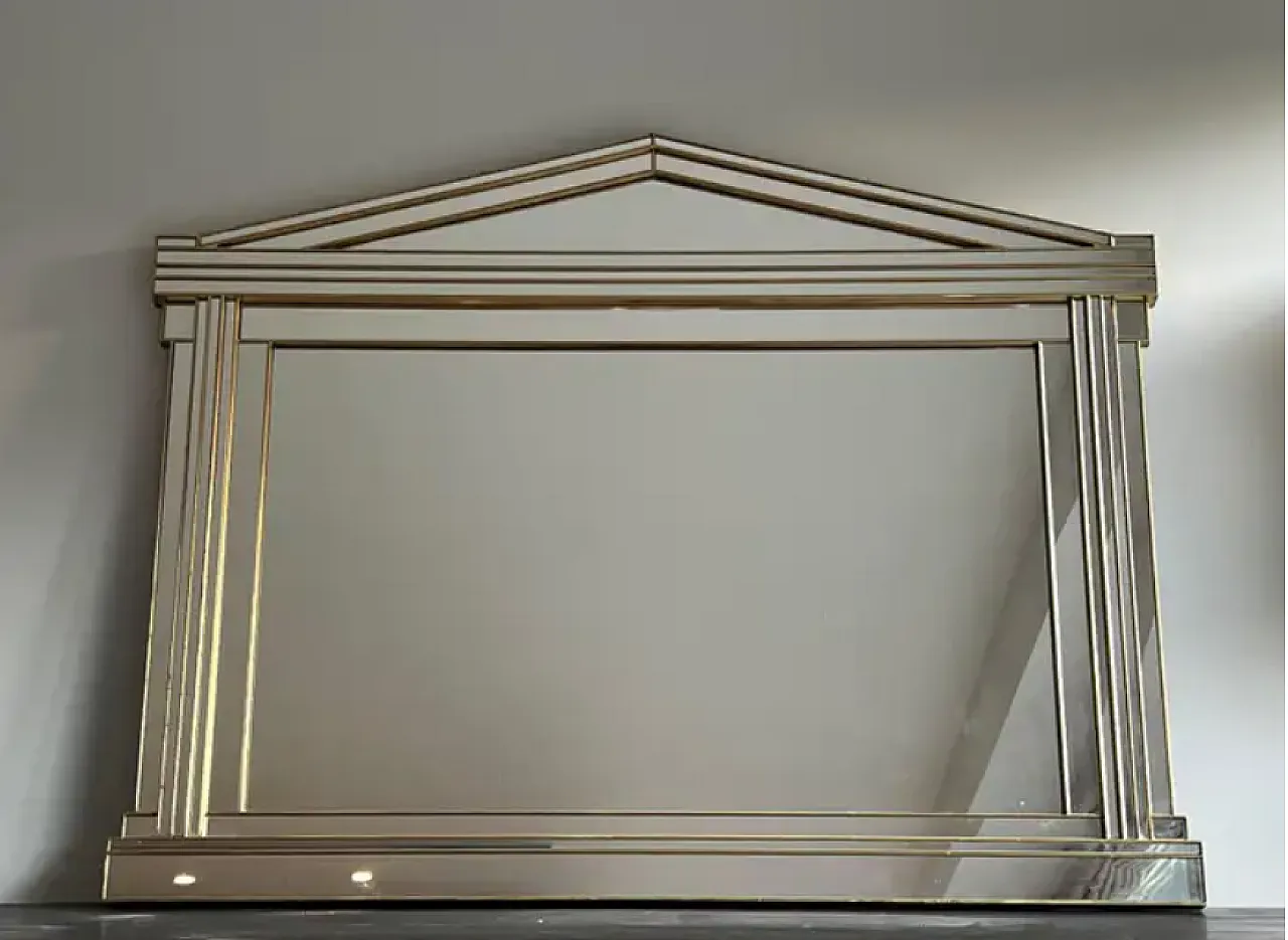 Grande specchio Domus in legno e plexiglass dorato, anni '70 2